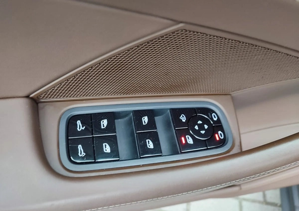 Porsche Panamera cena 396060 przebieg: 51000, rok produkcji 2019 z Piława Górna małe 596